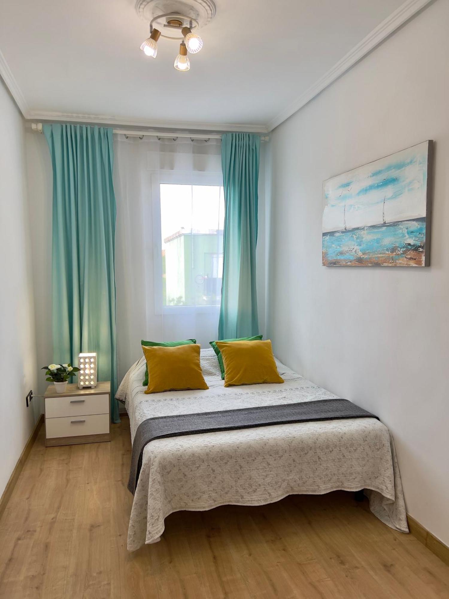 Cozy Apartment In Valencia! Wi-Fi ! 外观 照片