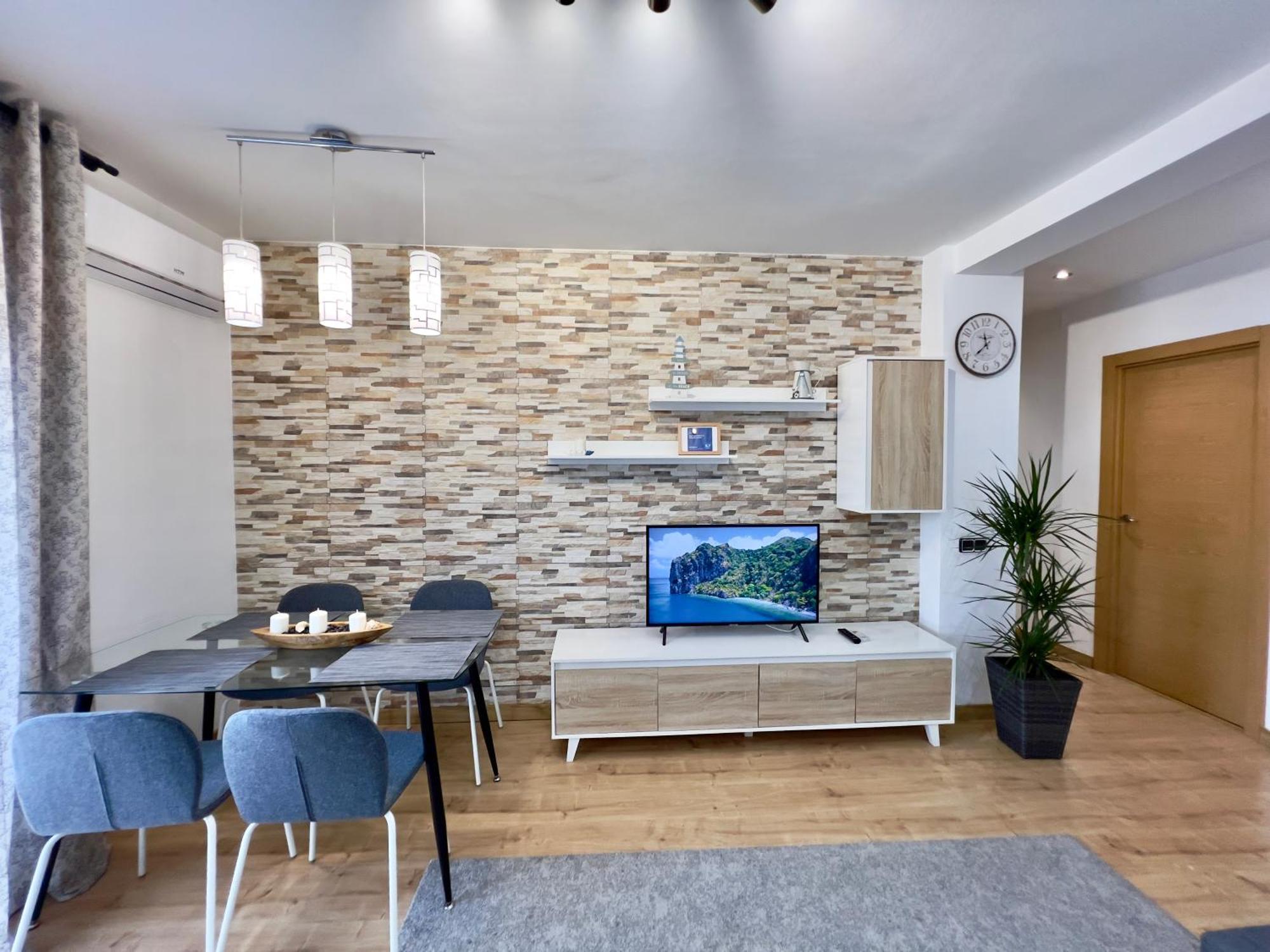 Cozy Apartment In Valencia! Wi-Fi ! 外观 照片