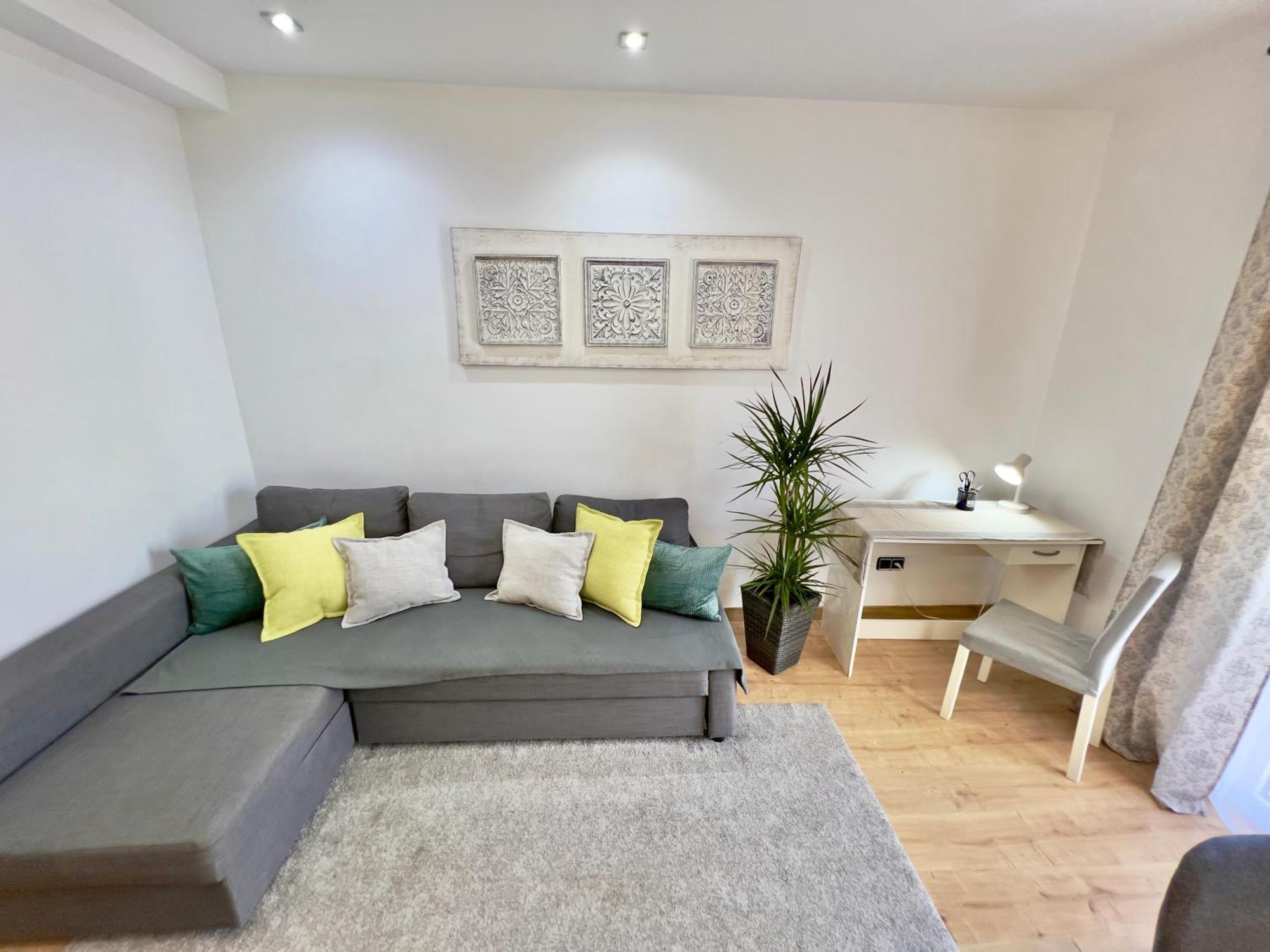 Cozy Apartment In Valencia! Wi-Fi ! 外观 照片