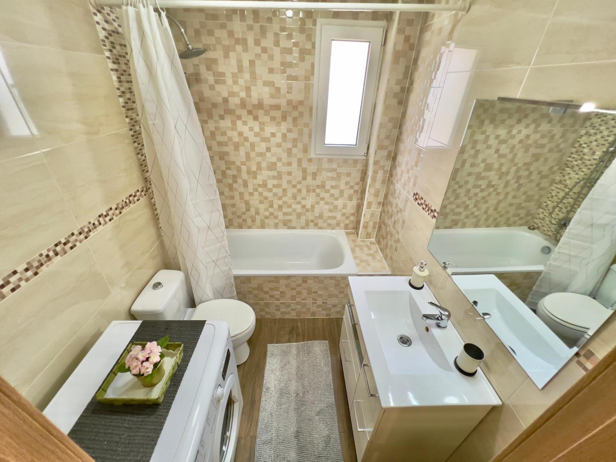 Cozy Apartment In Valencia! Wi-Fi ! 外观 照片