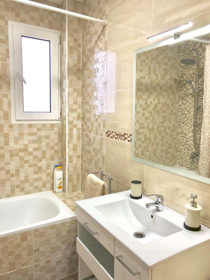 Cozy Apartment In Valencia! Wi-Fi ! 外观 照片