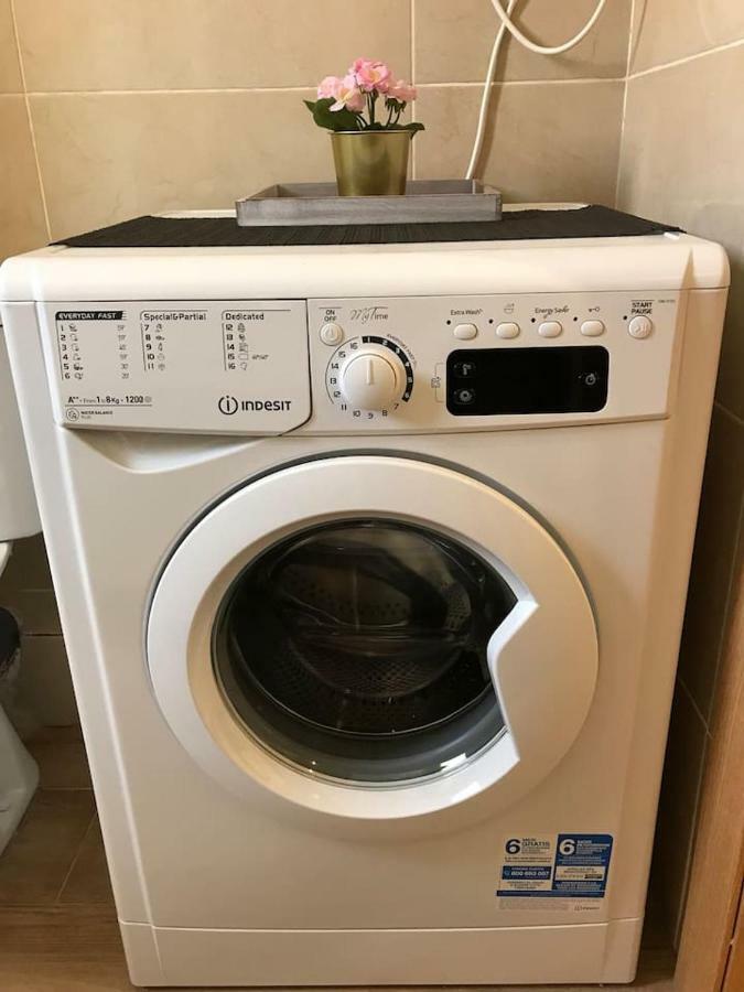 Cozy Apartment In Valencia! Wi-Fi ! 外观 照片